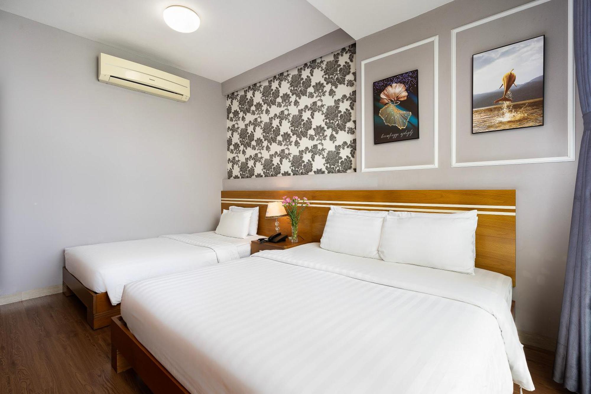 Lucky Star Hotel - Bui Vien Walking Street Ho Chi Minh City Exterior photo